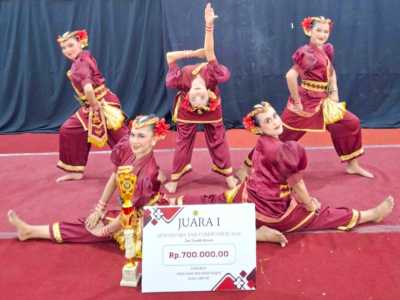 Tim Tari SMK Negeri Wonosalam Raih Juara 1 Dewantara Tari Competition 2026