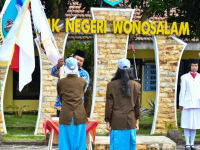 SMK Negeri Wonosalam Gelar Serah Terima Jabatan Pengurus OSIS, Tongkat Estafet Kepemimpinan Beralih dengan Harapan Baru